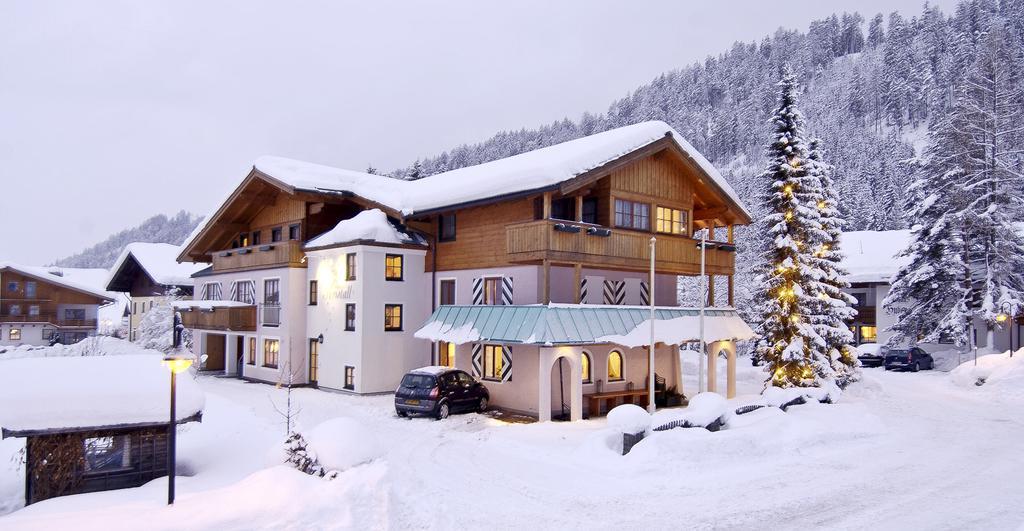 Aparthotel Kristall Altenmarkt im Pongau Luaran gambar